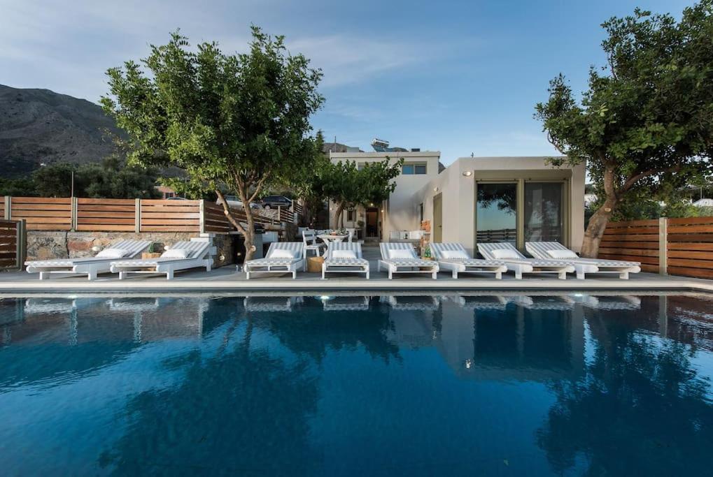 Villa Olvia Sfakia Exterior photo